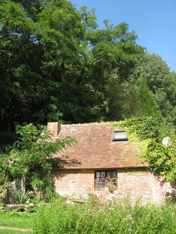 Bed and Breakfast La Boursaie Livarot-Pays-d'Auge Exterior foto