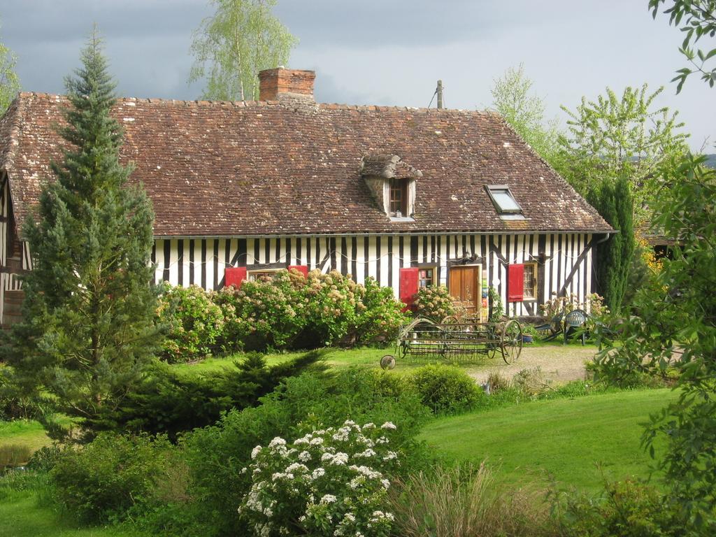 Bed and Breakfast La Boursaie Livarot-Pays-d'Auge Exterior foto