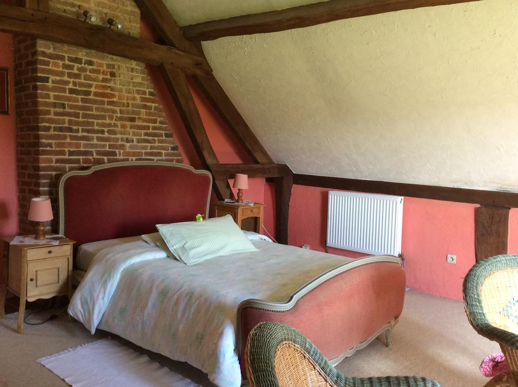 Bed and Breakfast La Boursaie Livarot-Pays-d'Auge Exterior foto